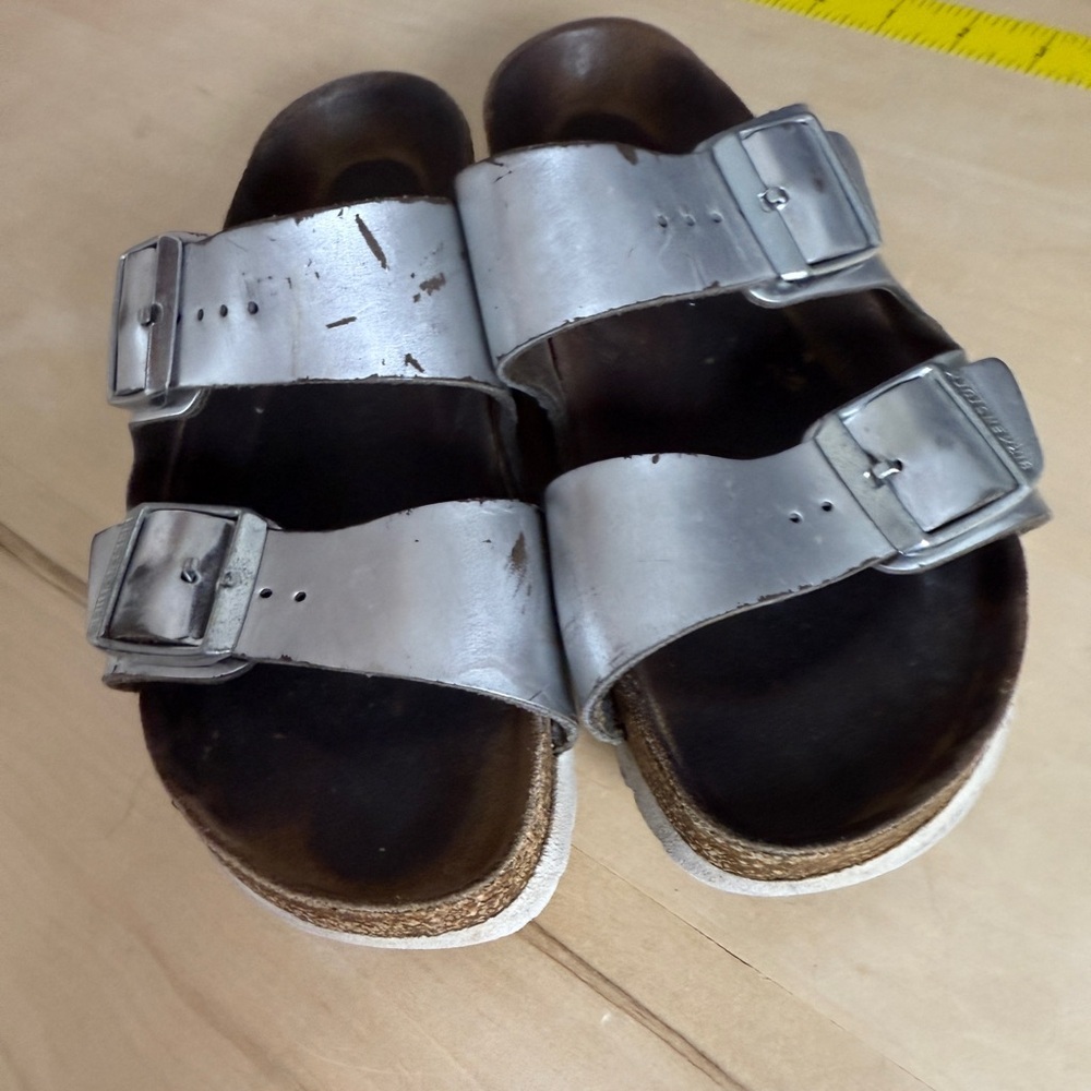 Birkenstock Silver Arizona White Bottom Sandals 38 /7